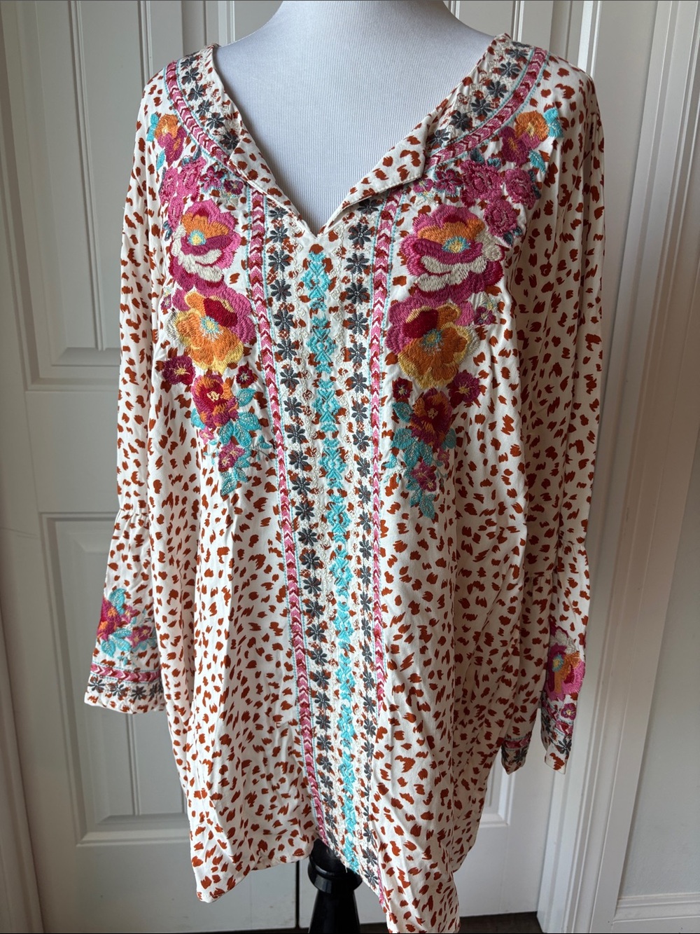 Savanna Jane White & Rust Floral Embroidered Blouse - Picture 2 of 9